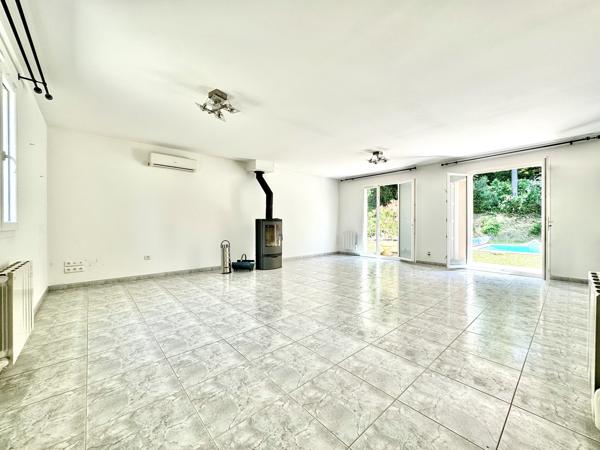 Ventabren (13122) EXCLUSIVITÉ – À louer, maison familiale T5 avec piscine à Ventabren