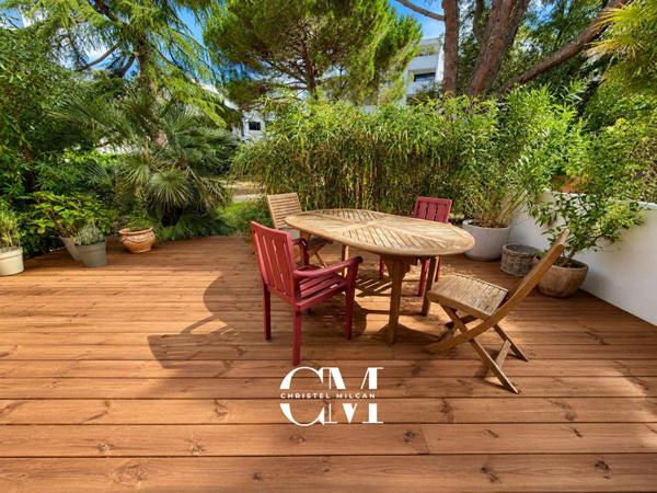 Bordeaux-Caudéran Duplex 98m² jardin, piscine, box garage et parking