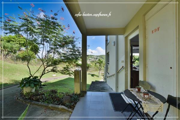 Les Trois Ilets - Appartement 2 pièces - Proche Plage - 52m2 Hab et 39m2 Carrez + Terrasse 18m2 - Box- LES TROIS ILETS (972) à vendre