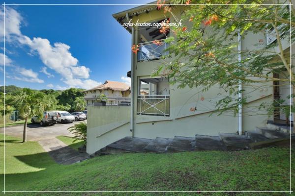 Les Trois Ilets - Appartement 2 pièces - Proche Plage - 52m2 Hab et 39m2 Carrez + Terrasse 18m2 - Box- LES TROIS ILETS (972) à vendre