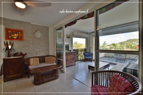 Les Trois Ilets - Appartement 2 pièces - Proche Plage - 52m2 Hab et 39m2 Carrez + Terrasse 18m2 - Box- LES TROIS ILETS (972) à vendre