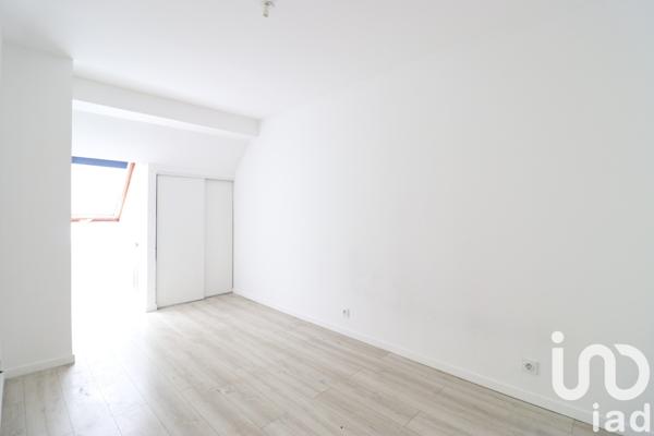 Maison 7 pièces de 98 m² à Évry (91000)