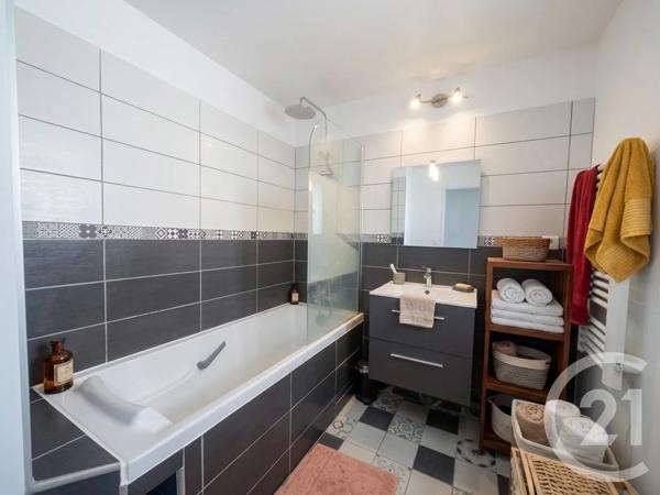 Appartement T3 à vendre  3 pièces - 54 m 2   TOULOUSE  - 31