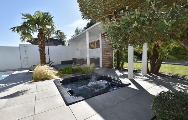 Maison  de luxe en vente - Charente-Maritime - 17