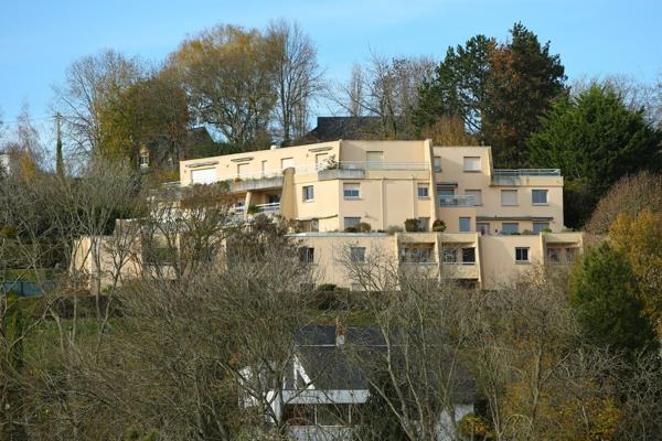 QUARTIER RESIDENTIEL RECHERCHE, GRANDE TERRASSE SUD, VUE PANORAMIQUE