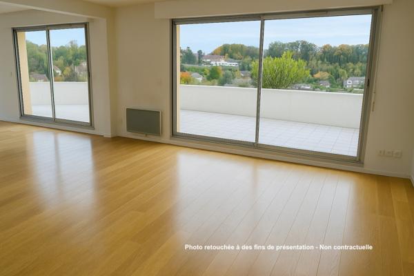 QUARTIER RESIDENTIEL RECHERCHE, GRANDE TERRASSE SUD, VUE PANORAMIQUE