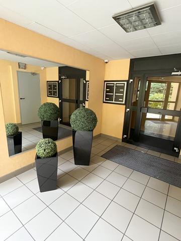 QUARTIER RESIDENTIEL RECHERCHE, GRANDE TERRASSE SUD, VUE PANORAMIQUE