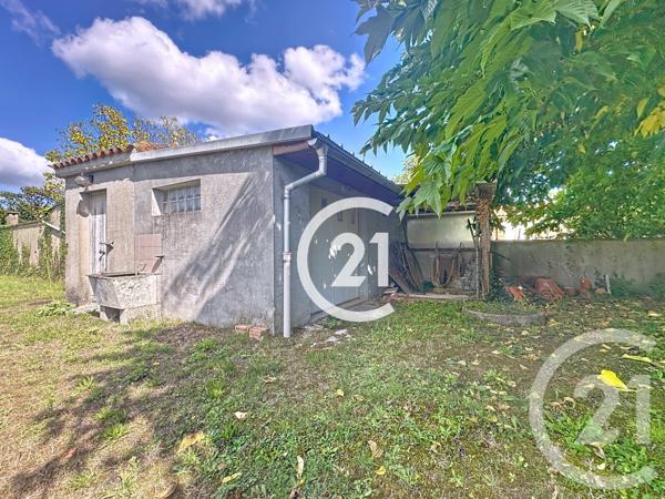 Maison à vendre  5 pièces - 144,50 m2 ST LAURENT DE COGNAC - 16