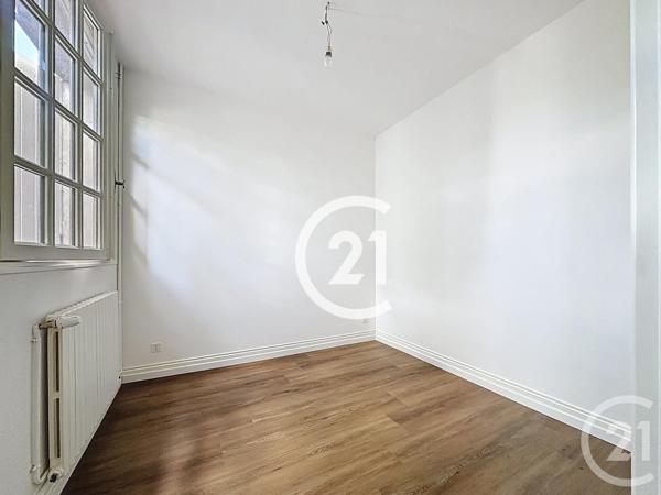 Maison à vendre  5 pièces - 144,50 m2 ST LAURENT DE COGNAC - 16