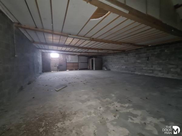 Loft-Atelier - Vendu - 520 m² - DIGNY | The Door Man