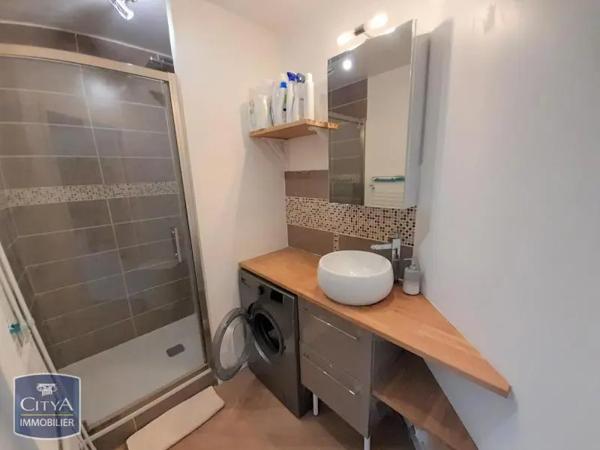 Appartement à louer 2 pièces 46.54m²