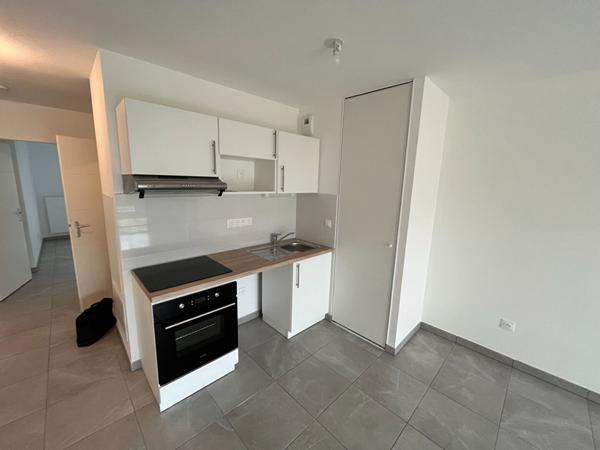 APPARTEMENT T3 NEUF AVEC JARDIN ET PARKINGS