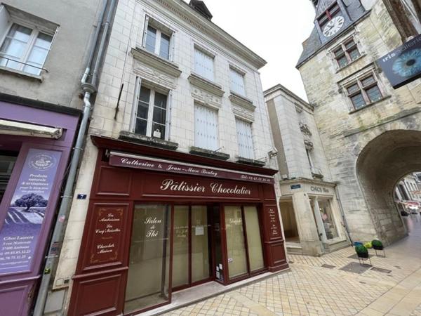Immeuble à vendre |  Amboise |  241 m²