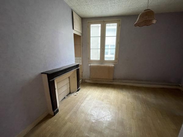 Immeuble à vendre |  Amboise |  241 m²