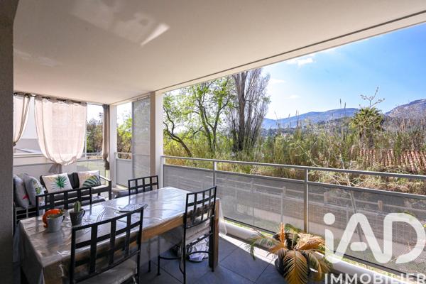 Appartement à vendre 3 pièces 60 m² Roquevaire