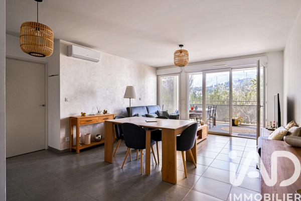 Appartement à vendre 3 pièces 60 m² Roquevaire
