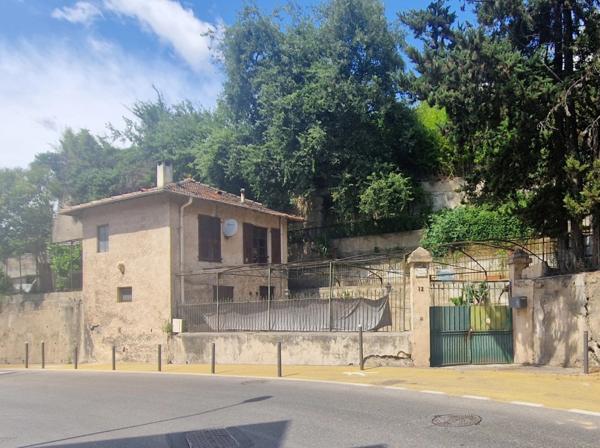 A vendre - Maison / Local / Bureau Maison - Saint Isidore - Nice 06200