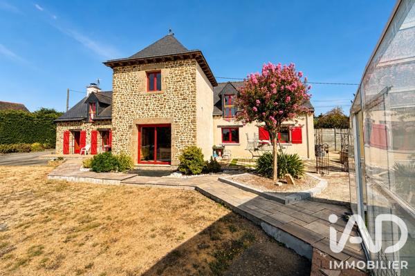 Maison à vendre 7 pièces 209,6 m² Châteaugiron