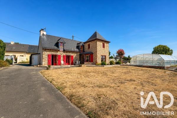 Maison à vendre 7 pièces 209,6 m² Châteaugiron