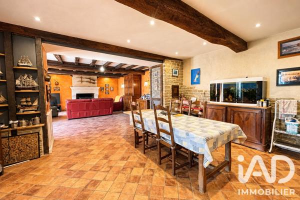 Maison à vendre 7 pièces 209,6 m² Châteaugiron