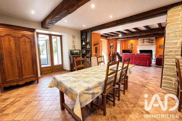 Maison à vendre 7 pièces 209,6 m² Châteaugiron