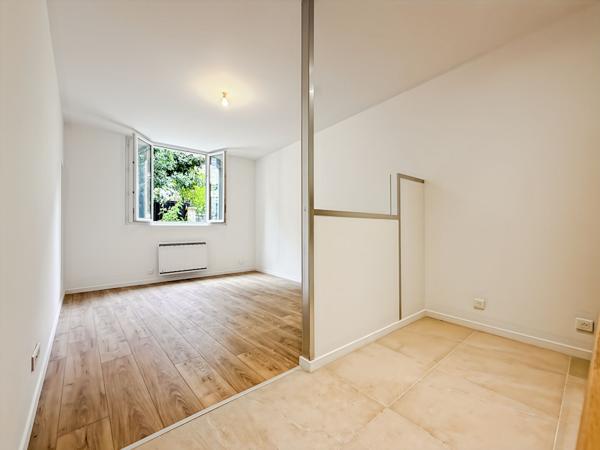 Appartement studio à vendre au centre-ville de Rosny-sous-Bois - Réf 4196
