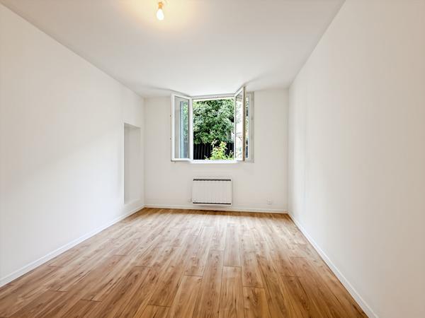Appartement studio à vendre au centre-ville de Rosny-sous-Bois - Réf 4196