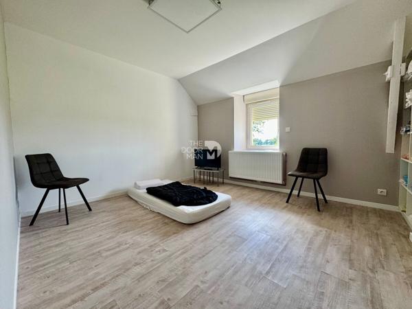 Maison - À vendre - 194 m² - MONTSURS-SAINT-CENERE | The Door Man