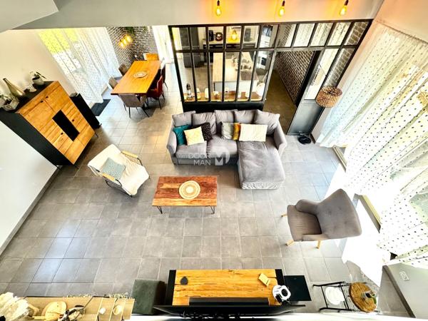 Maison - À vendre - 194 m² - MONTSURS-SAINT-CENERE | The Door Man