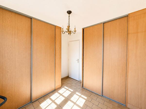 CHAUMONTEL ? MAISON INDÉPENDANTE ? 5 CHAMBRES ? TERRAIN DE 749 M²