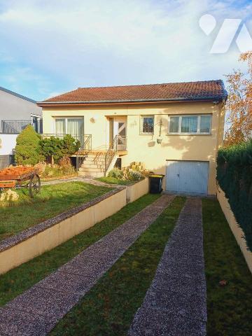  Dombasle-sur-Meurthe 

Maison de 122 m² à conforter dans son ensemble sur un terrain plat de...