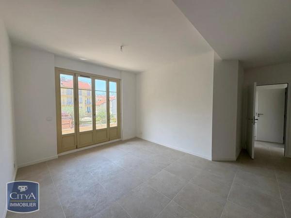 Appartement à louer 3 pièces 63.85m² Nice (06000)