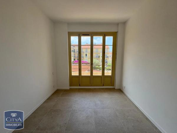 Appartement à louer 3 pièces 63.85m² Nice (06000)