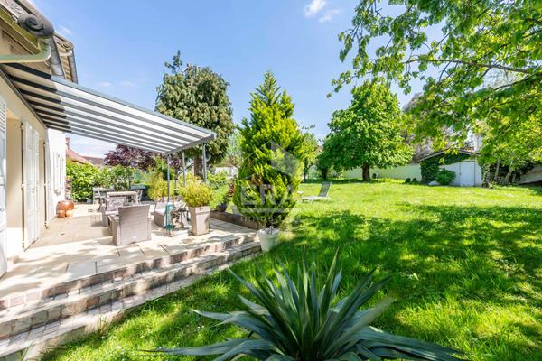 Maison individuelle Etiolles sur SOUS-SOL TOTAL