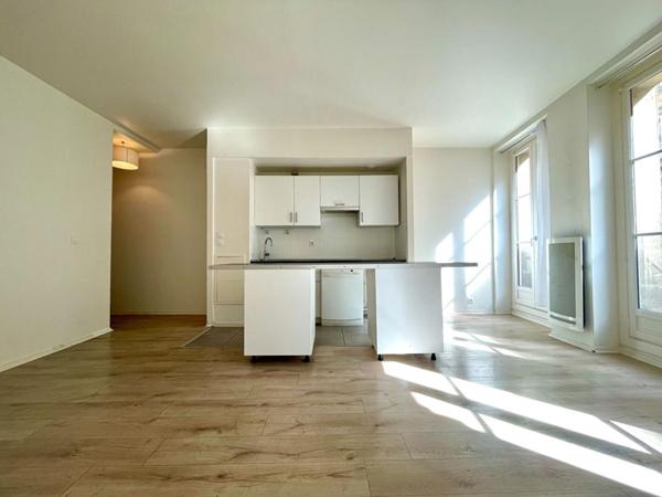 Appartement Bordeaux 3 pièce(s) 61 m2 + Terrasse env 18 m2