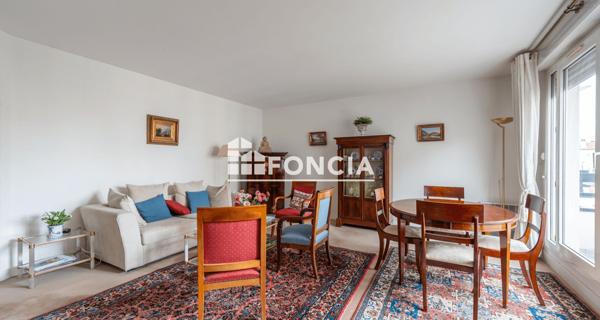 À vendre Appartement 4 pièces 89 m² - Courbevoie 92400