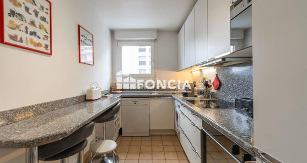 À vendre Appartement 4 pièces 89 m² - Courbevoie 92400