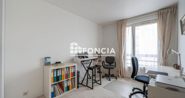 À vendre Appartement 4 pièces 89 m² - Courbevoie 92400