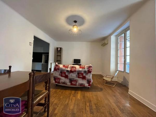 Appartement à louer 2 pièces 48.72m²