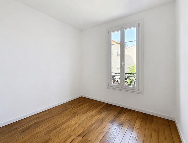 Appartement Suresnes 3 pièce(s) 46 m2