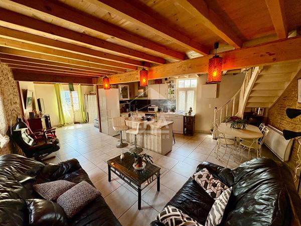 Maison Sainte Foy La Grande 89m² habitables dont 2 chambres avec jardinet