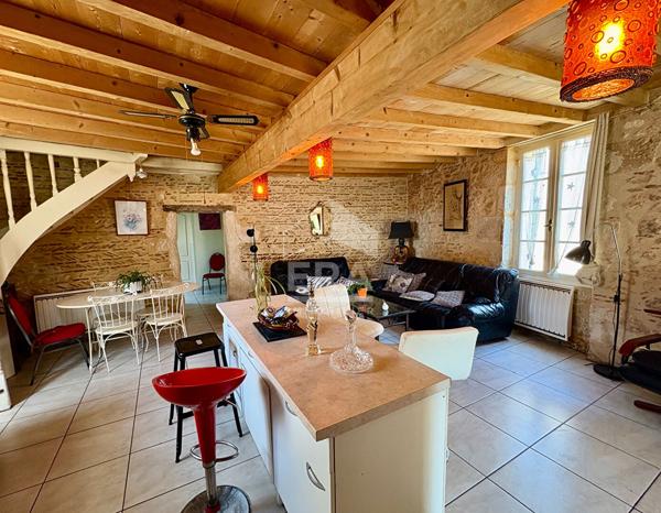 Maison Sainte Foy La Grande 89m² habitables dont 2 chambres avec jardinet