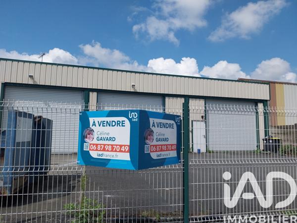 Immeuble à vendre 853 m² Lécousse