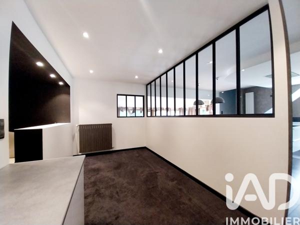 Immeuble à vendre 853 m² Lécousse