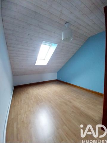 Immeuble à vendre 853 m² Lécousse