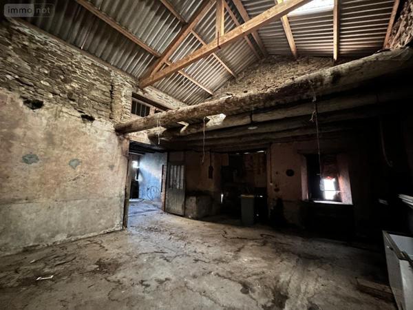 Maison à vendre à La Chapelle-Laurent dans le Cantal (15500), ref : 15046-13