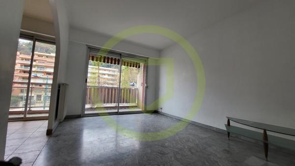 Appartement à MENTON (06500)