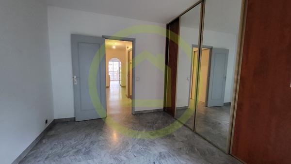 Appartement à MENTON (06500)