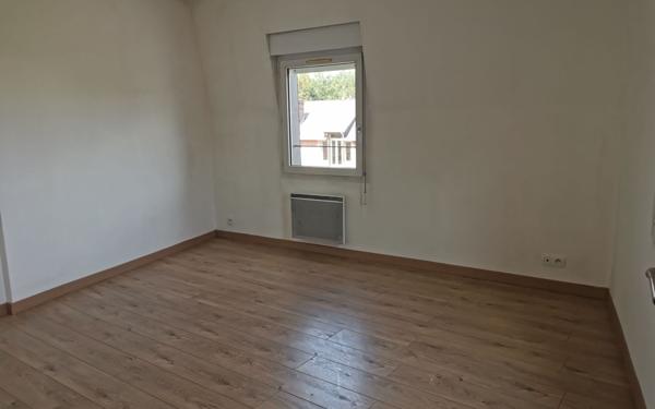 Appartement à louer    3 pièces •  Pont-l'Évêque