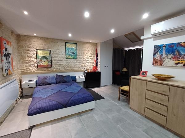 Maison  5 pièce(s)  4 chambre(s)  168 m²